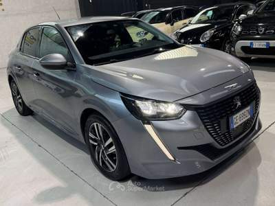 Peugeot 208 101cv usata Sedriano