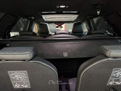 Peugeot 5008 131cv usata Sedriano