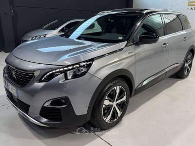Peugeot 5008 131cv usata Sedriano