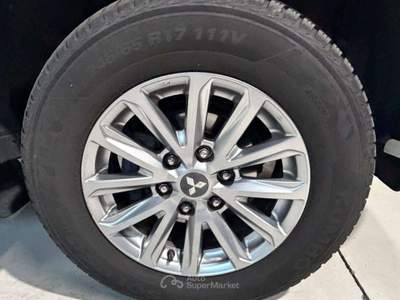 Mitsubishi L200 Automatico+4x4+Hard top+Neopatentati usata Sedriano