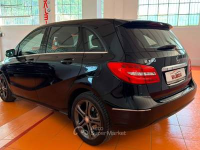 Mercedes-Benz Classe B B 180 CDI Premium Nero usata Vercelli