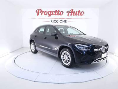 Mercedes-Benz GLA GLA 200d Business Extra auto ADAS LED RETROCAMERA Nero usata Riccione