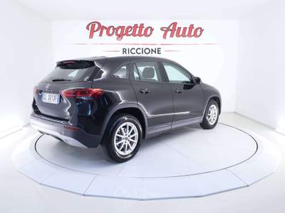Mercedes-Benz GLA GLA 200d Business Extra auto ADAS LED RETROCAMERA Nero usata Riccione