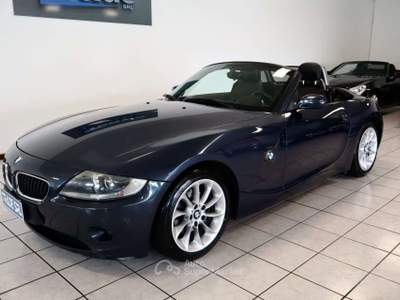 BMW Z4 Z4 2.0i cat Roadster - Tagliandi e fatture BMW Blu/Azzurro usata Marmirolo