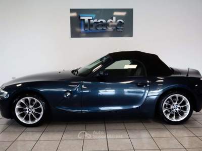 BMW Z4 Z4 2.0i cat Roadster - Tagliandi e fatture BMW Blu/Azzurro usata Marmirolo