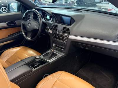 Mercedes-Benz Classe E CGI Cabrio BlueEFFICIENCY Executive Nero usata Marmirolo