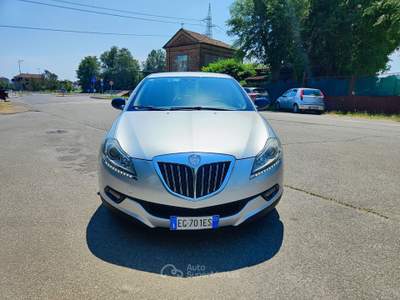 Lancia Delta  Argento usata TORINO