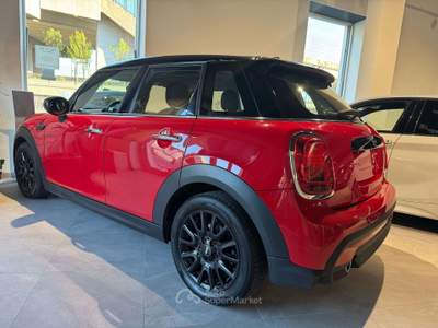 MINI Cooper Mini 5p 1.5 Cooper Business auto Rosso usata Genova