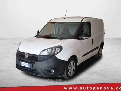 Fiat Doblò 1.6 M-JET 90CV 6M. PC-TN PORTATA 586KG LOUNGE ( CLIMA - MIRROR - PORTA LAT. ) Bianco usata Salerno