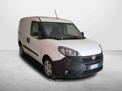 Fiat Doblò 1.6 M-JET 90CV 6M. PC-TN PORTATA 586KG LOUNGE ( CLIMA - MIRROR - PORTA LAT. ) Bianco usata Salerno