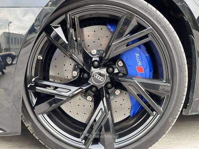 Audi RS 6 AVANT 4.0 600 CV mhev QUATTRO TIPTRONIC CARBOCERAM Nero usata Pomigliano d'Arco