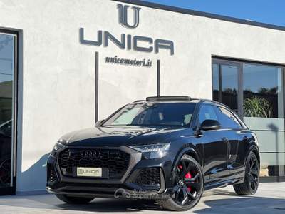 Audi RS Q8 4.0 TFSI V8 600 CV mhev QUATTRO TIPTRONIC KIT CARBON IVA ESPOSTA CARBOCERAMICI TETTO Nero usata Pomigliano d'Arco
