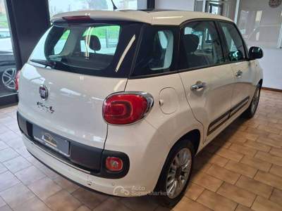 Fiat 500L 1.3 mjt Lounge 95cv Bianco usata Carvico