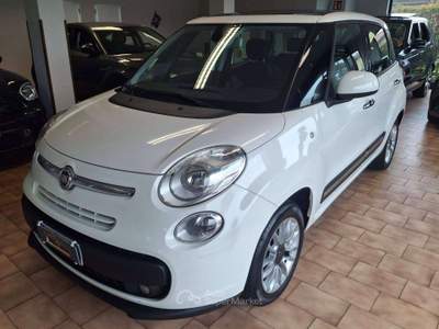 Fiat 500L 1.3 mjt Lounge 95cv Bianco usata Carvico