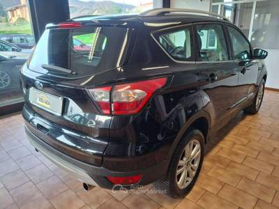 Ford Kuga 1.5 tdci Titanium Business *EURO 6B Nero usata Carvico