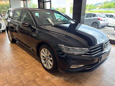 Volkswagen Passat 1.6 tdi Business 120cv dsg*EURO6DTEMP Nero usata Carvico