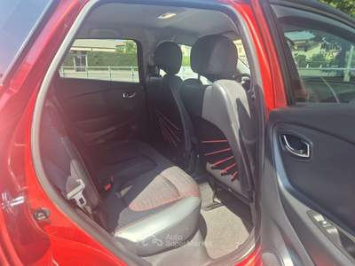 Renault Captur 1.5 dci Bose 110cv Rosso usata Treviglio