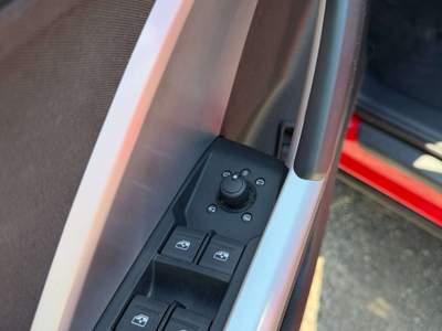 Audi Q3 Q3 I 2019 Sportback Sportback 35 2.0 tdi S line edition s-tronic Rosso usata Alessandria