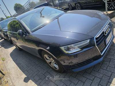 Audi A4 Avant 2.0 TDI 150 CV S tronic Business Sport Blu/Azzurro usata Gemona del Friuli