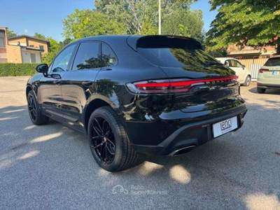 Porsche Macan Macan 2.0 T 265cv pdk Nero usata Noventa Padovana