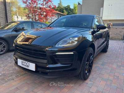 Porsche Macan Macan 2.0 T 265cv pdk Nero usata Noventa Padovana