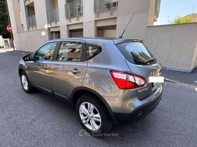 Nissan Qashqai 2.0 DIESEL  150 CV Grigio usata Milano