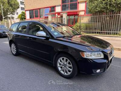 Volvo V50 1.6  DIESEL PERFETTA   !!!! Nero usata Milano