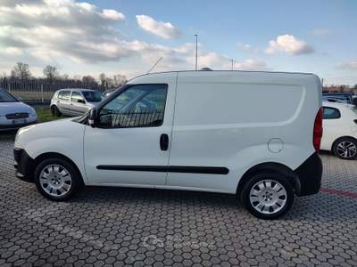 Fiat Doblò Doblo 1.4 tjt natural power Emotion 120cv usata Cassinetta di Lugagnano