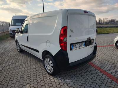 Fiat Doblò Doblo 1.4 tjt natural power Emotion 120cv usata Cassinetta di Lugagnano