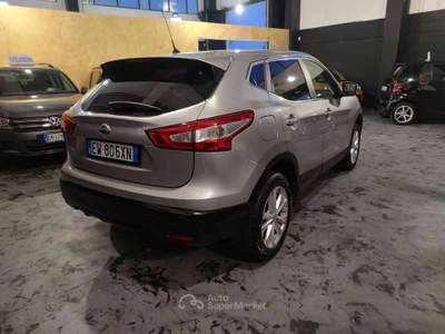 Nissan Qashqai Qashqai 1.2 dig-t Acenta 115cv usata Cassinetta di Lugagnano