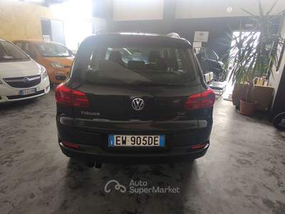 Volkswagen Tiguan Tiguan 1.4 tsi bm Trend&Fun 122cv usata Cassinetta di Lugagnano