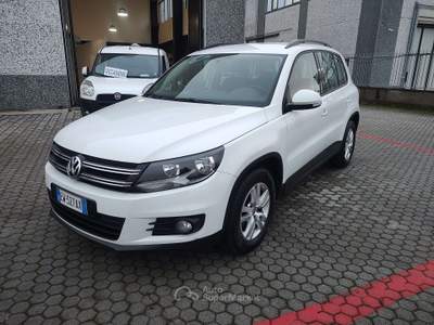 Volkswagen Tiguan Tiguan 1.4 tsi bm Trend&Fun+ 122cv usata Cassinetta di Lugagnano