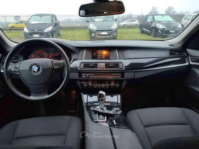 BMW Serie 5 520d 520 520d Touring Business 190cv auto usata Cassinetta di Lugagnano