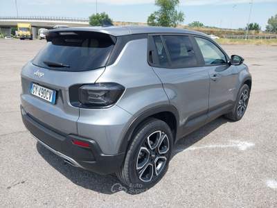 Jeep Avenger 100 CV Summit Grigio usata PARMA