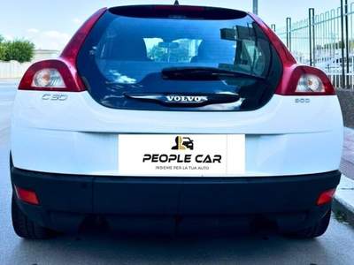 Volvo C30 D Kinetic *Tagliando OK* Bianco usata Bari