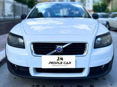Volvo C30 D Kinetic *Tagliando OK* Bianco usata Bari