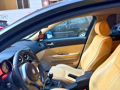 Alfa Romeo 159 JTDm 16V Nero usata Bari