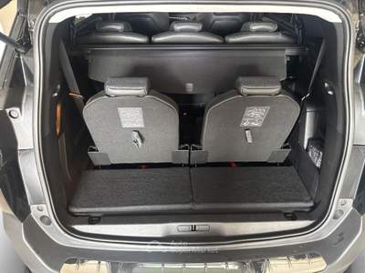 Peugeot 5008 5008 1.5 bluehdi allure pack 130cv eat8 7 posti Nero usata Parma