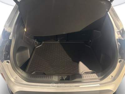 Toyota Yaris Cross Yaris cross 1.5h trend 115cv e-cvt Argento usata Parma