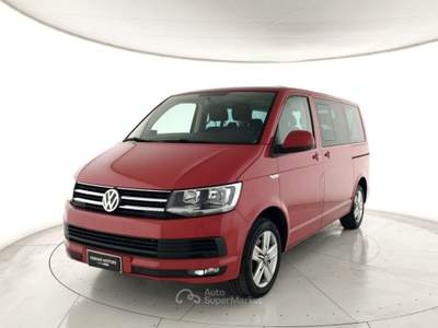 Volkswagen Caravelle Caravelle 2.0 tdi 150cv dsg comfortline Rosso usata Porto Mantovano