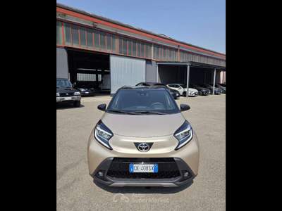 Toyota Aygo X  -  1.0 lounge 72cv Giallo usata Piacenza