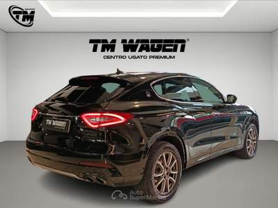 Maserati Levante  -  v6 diesel 275 cv awd Nero usata Firenze