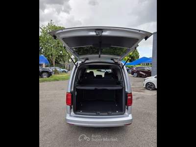 Volkswagen Caddy  - caddy maxi 2.0 tdi 102cv comfortline e6 Bianco usata Piacenza