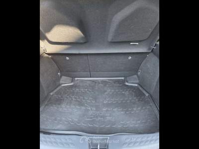 Toyota C-HR  - c-hr 1.8h active e-cvt Bianco usata Piacenza