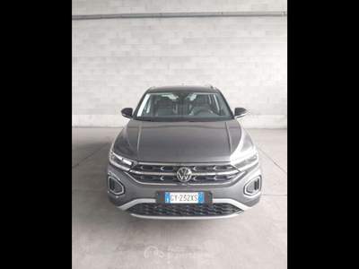 Volkswagen T-Roc  - t-roc 1.0 tsi style 115cv Grigio usata Piacenza