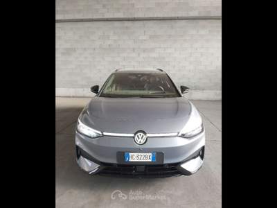 Volkswagen ID.7  -  77 kwh pro edition plus 285cv Blu/Azzurro usata Piacenza