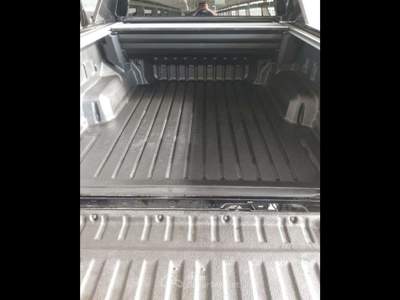 Volkswagen Amarok  - amarok 3.0 tdi v6 aventura 4motion auto Nero usata Piacenza