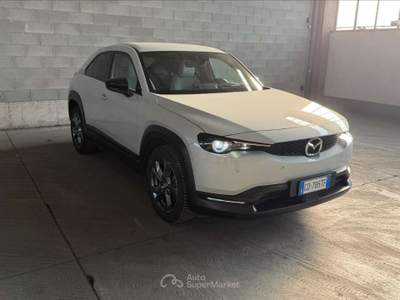 Mazda MX-30  -  35,5kwh launch edition obc 7,4kw Bianco usata Piacenza
