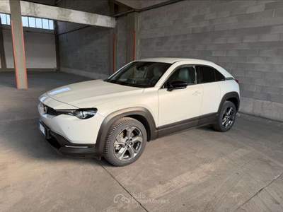 Mazda MX-30  -  35,5kwh launch edition obc 7,4kw Bianco usata Piacenza