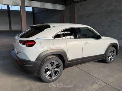 Mazda MX-30  -  35,5kwh launch edition obc 7,4kw Bianco usata Piacenza